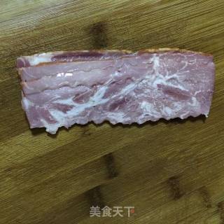 菠萝培根五彩饭的做法步骤：1