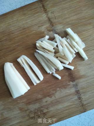 黄豆芽炒莲藕的做法步骤：4
