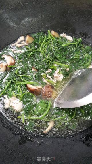 白花菜瘦肉汤的做法步骤：7
