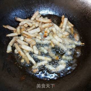 家常炒河粉的做法步骤：3