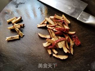 冬菇蒸滑鸡的做法步骤：5