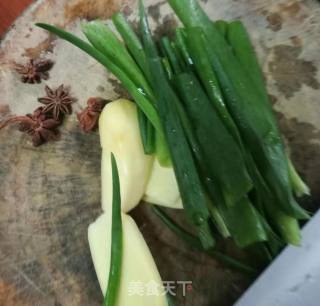 小土豆焖土鸡的做法步骤：3