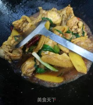 小土豆焖土鸡的做法步骤：5