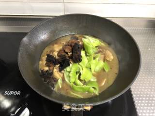 黄焖鸡的做法步骤：9
