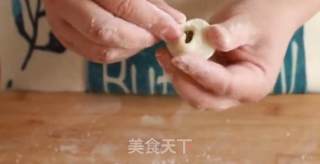 汤圆（元宵）别在煮着吃，教你一种五珍粉汤圆新做法，不炸不煮，香甜美味，超级简单，还容易消化哦！的做法步骤：14