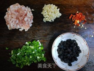 肉末豆豉炖粉条的做法步骤：2