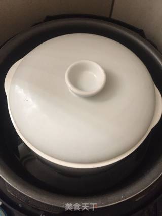 西洋参炖瘦肉的做法步骤：5