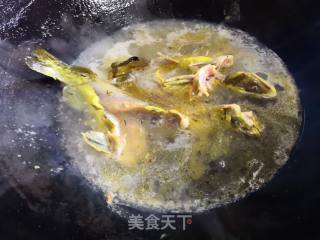 黄颡鱼萝卜汤的做法步骤：4