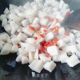 炒藕丁的做法步骤：6