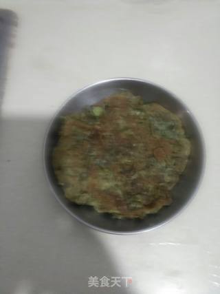 香椿鸡蛋饼的做法步骤：10