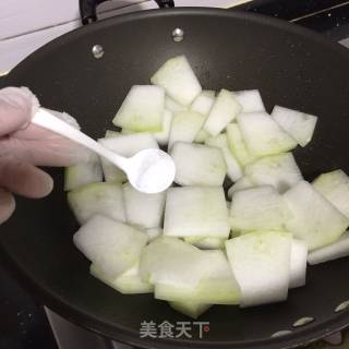 冬瓜瘦肉汤的做法步骤：4