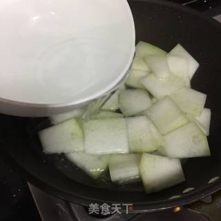 冬瓜瘦肉汤的做法步骤：5