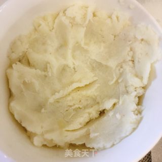 草莓雪人的做法步骤：1