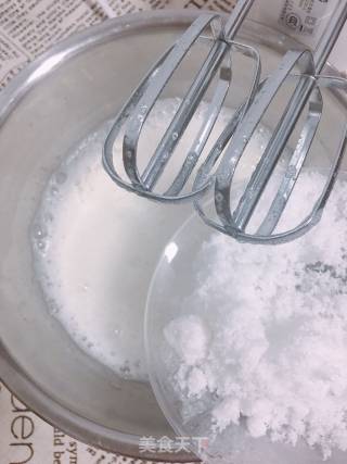 酸奶纸杯蛋糕的做法步骤：6