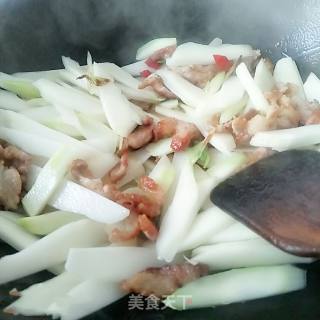 芥菜头炒肉的做法步骤：8