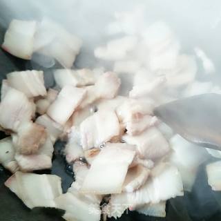 蒜苗炒五花肉的做法步骤：4
