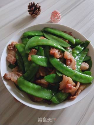 荷兰豆炒五花肉的做法步骤：7