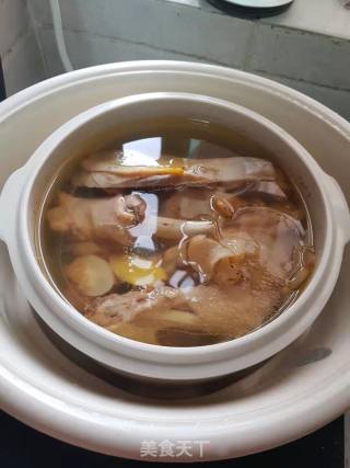 天麻麦冬炖老鸭的做法步骤：8