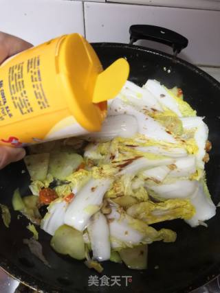 佛手瓜炒大白菜的做法步骤：4