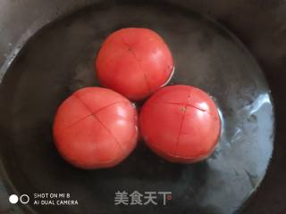 西红柿炒鸡蛋的做法步骤：2