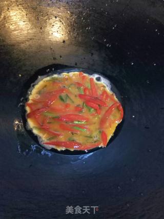 辣椒炒鸡蛋的做法步骤：5
