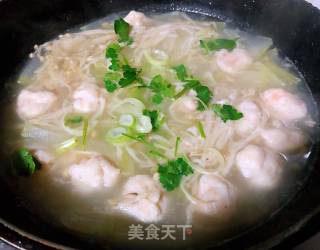 虾滑冬瓜针菇汤的做法步骤：7