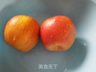 煮苹果的做法步骤：1