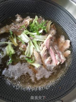 苦菊粉丝羊肉煲的做法步骤：7