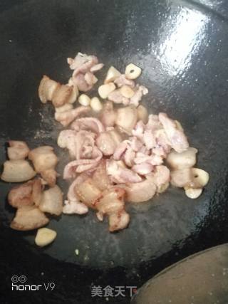 胡萝卜五花肉蒸面的做法步骤：7