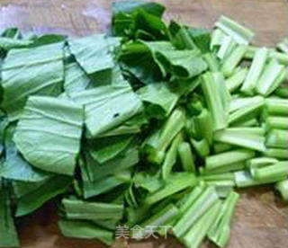 牛肉丸鲜蘑菇油菜蕻的做法步骤：6