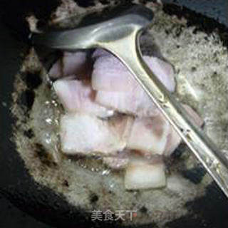 胡萝卜炒白肉的做法步骤：8