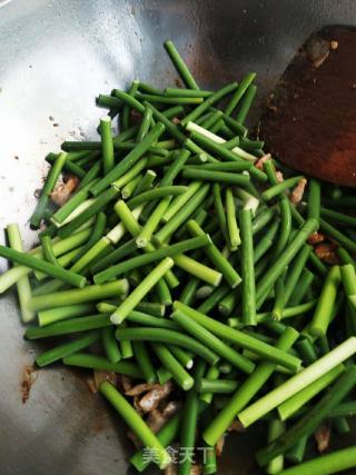 蒜苔炒肉的做法步骤：5