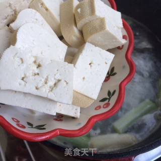 豆腐鲫鱼汤的做法步骤：5