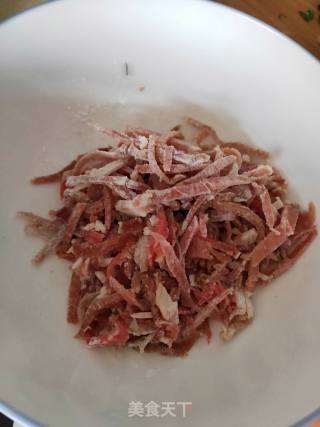 鱼香肉丝(牛肉版)的做法步骤：3