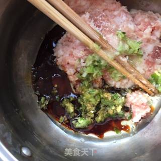 “野菜”荠菜白菜扇贝丁饺子的做法步骤：13