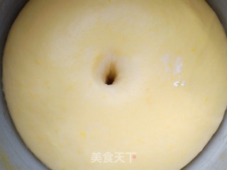 南瓜椰蓉面包的做法步骤：4