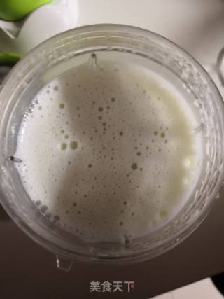 黄瓜酸奶汁的做法步骤：2