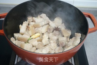 五花肉炖笋块的做法步骤：6