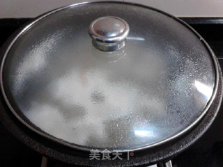 补肝润肺百合天麻排骨汤的做法步骤：12