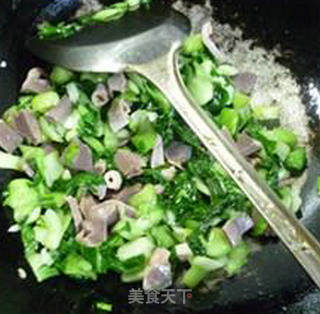 鹅胗炒手捏菜的做法步骤：11
