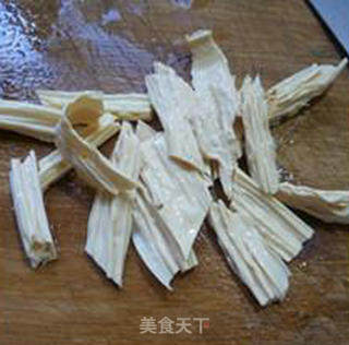 辣酱腐竹鲜虾的做法步骤：5