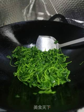 清炒炒头的做法步骤：3