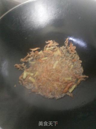 干河虾炒萝卜丝的做法步骤：6