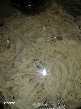 豆角香菇蒸面的做法步骤：4