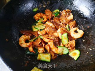 虾仁面筋的做法步骤：11