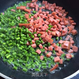豌豆炒饭的做法步骤：5