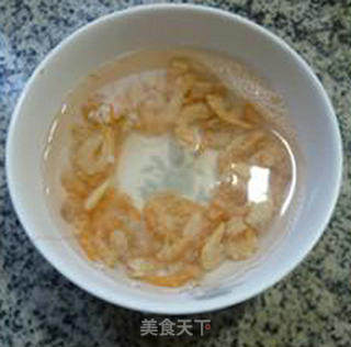 腐竹开洋炒手捏菜的做法步骤：3
