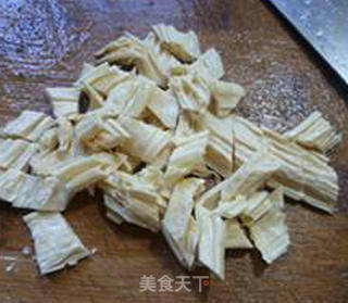 腐竹开洋炒手捏菜的做法步骤：9