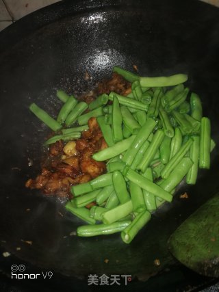鸡肉豆角焖面的做法步骤：6