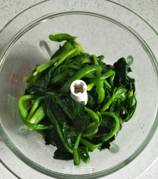 菠菜水煎饺的做法步骤：3